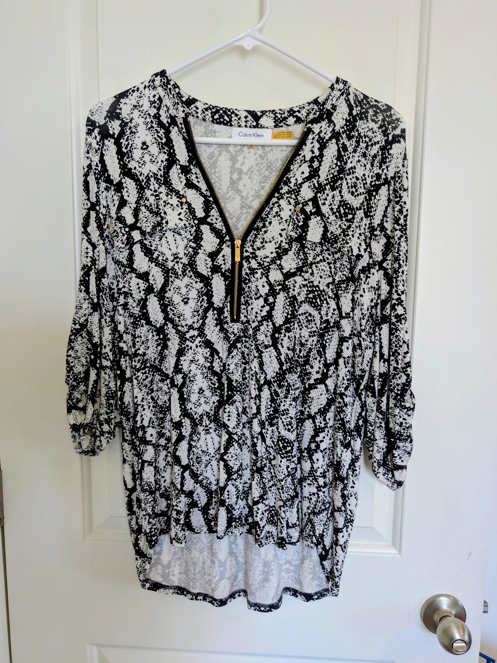 Calvin Klein Black & White Snake-Print Zip Front Women's Top